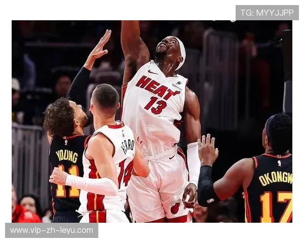 巴特勒突破造杀伤连续得手，热火火力不灭