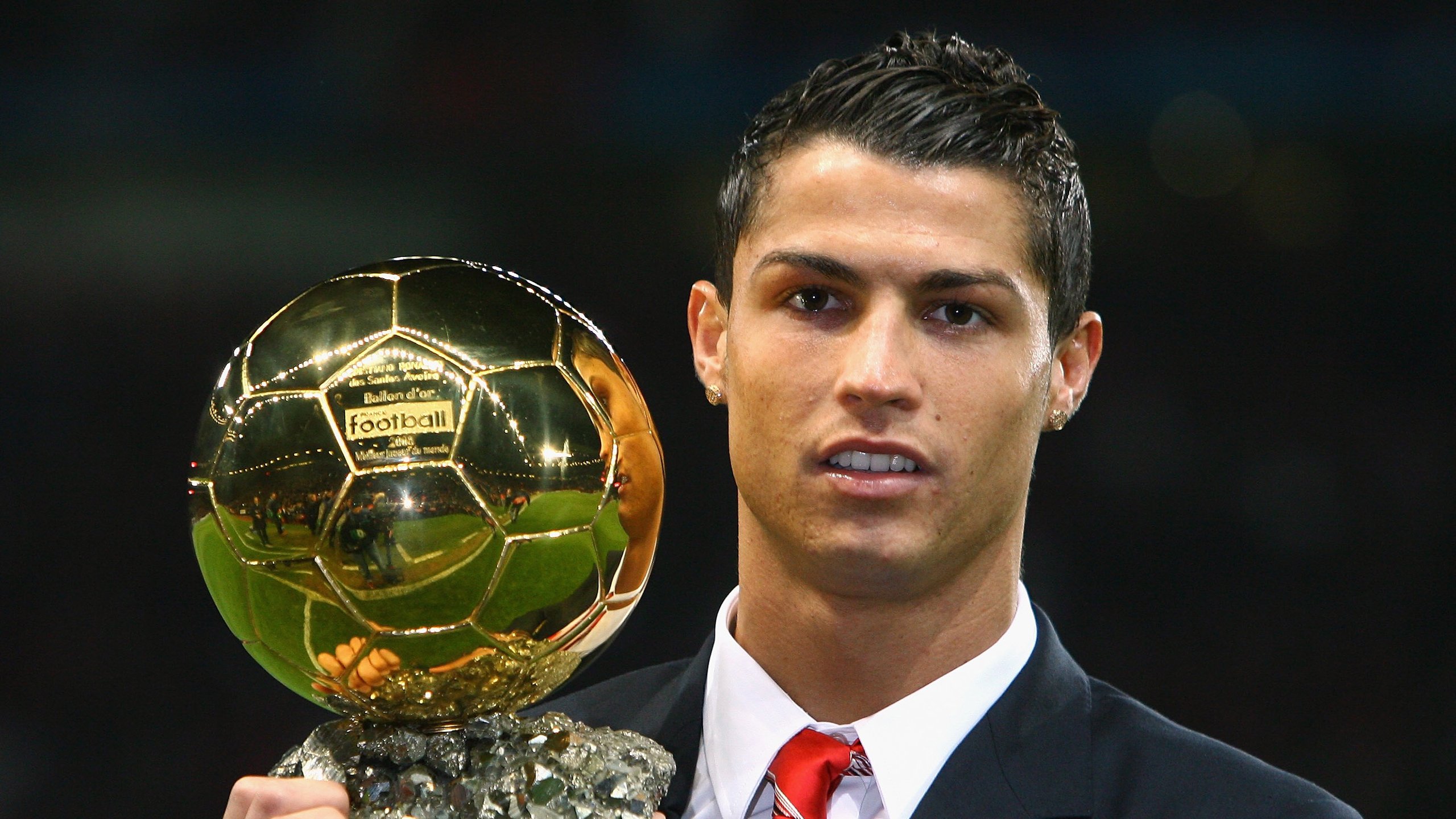 “水上芭蕾魅力四射！2025世界游泳锦标赛精彩纷呈”